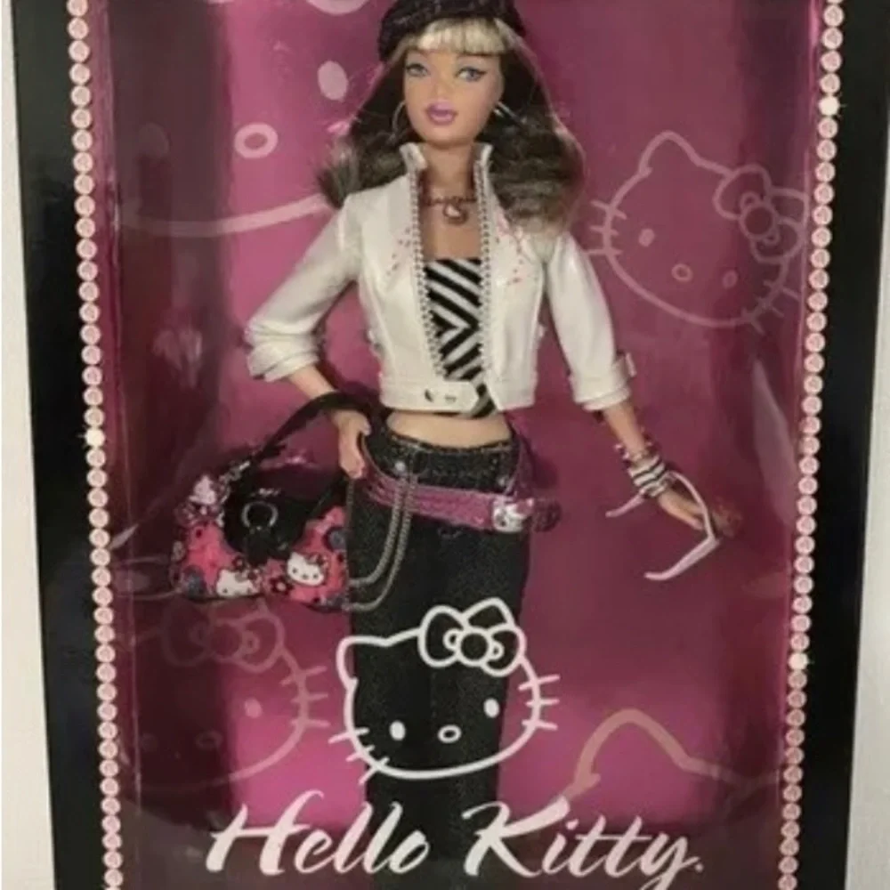 Hello Kitty Barbie - Picture 1 of 4